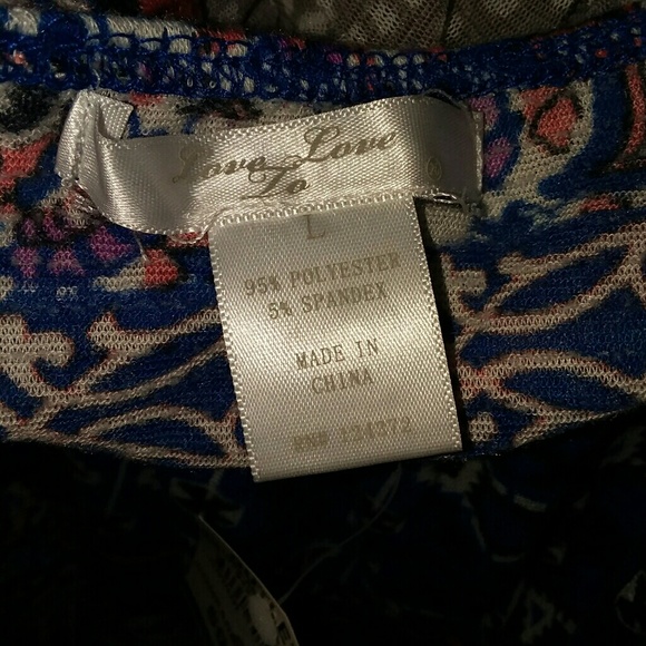 womens top - Picture 2 of 3